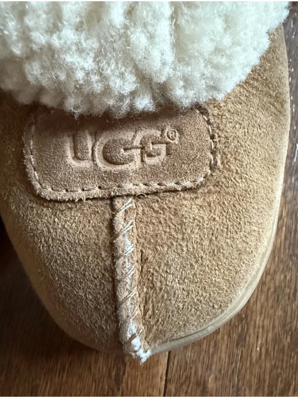 UGG Ryland Chestnut Suede Shearling Cuff Slip-Ons - size 6 US Women